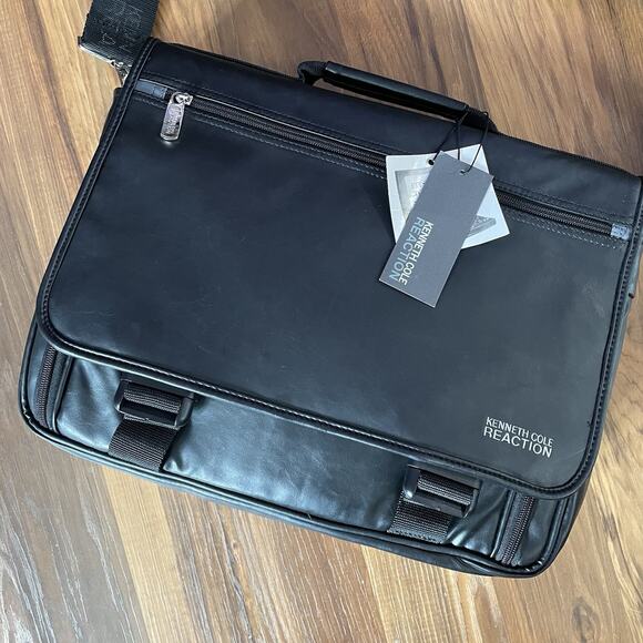 NWT Kenneth Cole Reaction Black 15.4” Screen Laptop Bag 533545GB “Bag To Differ” - Picture 1 of 8